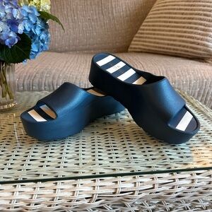 Lemon Jelly Navy Blue Platform Slide Sandals